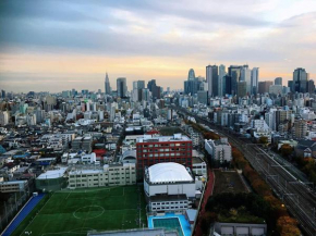 新宿新大久保駅